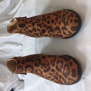 3/$14 Time and Tru leopard booties
